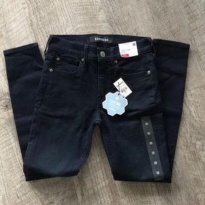 Dark wash cropped legging mid ride